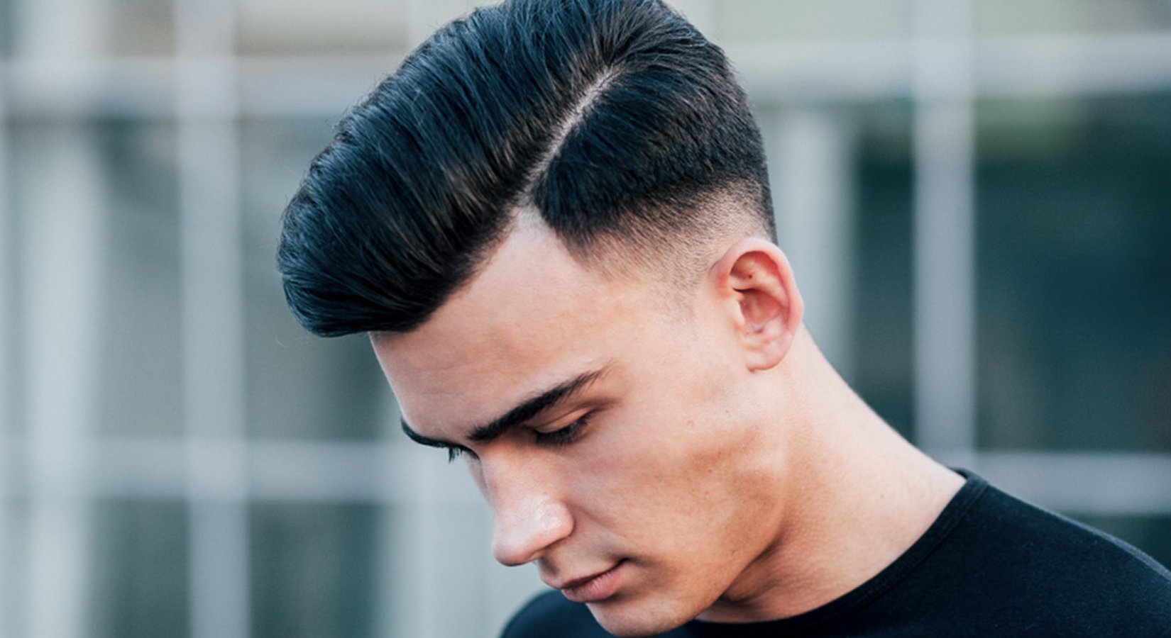 Modern Undercutting Hair Style Ideas That Feel Bold Yet Wearable 13 https://slikhaarshop.dk/cdn/shop/articles/Blog_Post_Undercut.jpg?v=1622628673&width=2048